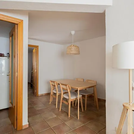 Estudio Con Encanto En *